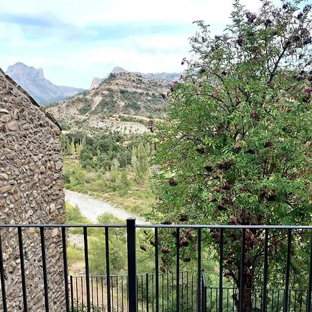 Casa Chumpon Apartmán La Puebla de Roda