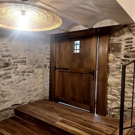 Casa Chumpon 아파트 La Puebla de Roda